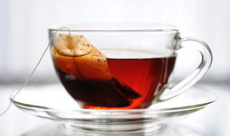  ۶ خواص فوق العاده تفاله چای 