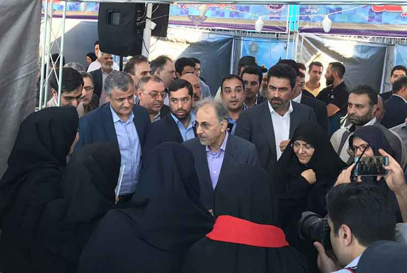 بازدید شهردار تهران از مراکز عرضه بهداشتی دام زنده + عکس