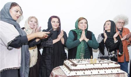 عکس/ تولد خانم بازیگر با حضور هنرمندان