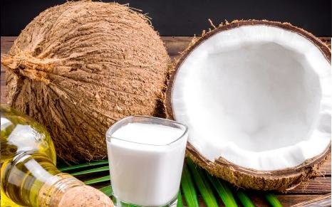 چربی های شکم را در عرض ۱۴ روز آب کنید؛ معرفی یک نوشیدنی معجزه آسا