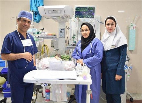 نخستین عمل جراحی نوزاد مبتلا به بیماری 