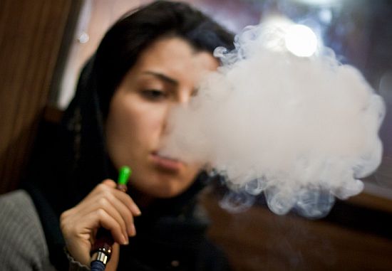 آمارهای قابل تامل از اعتیاد زنان جوان