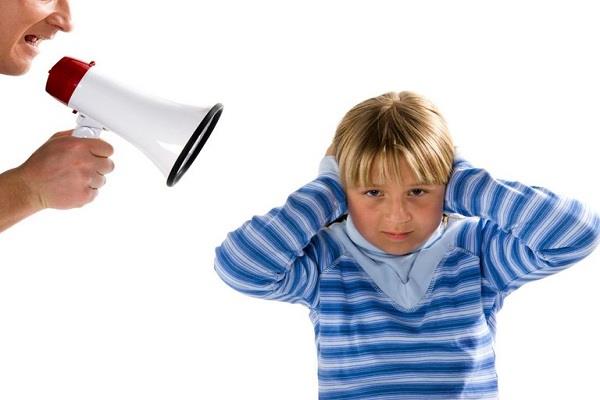  جمله هایی که هرگز نباید به کودک بگویید