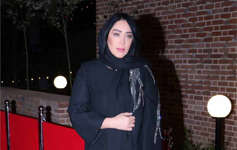 پوشش سارا منجزی پور روی فرش قرمز! + عکس