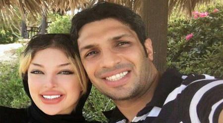 تیپ متفاوت بازیکن سابق پرسپولیس در کنار همسرش! + عکس