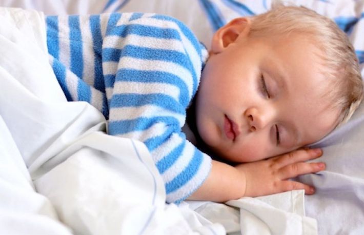 آیا خواب نیمروزی برای کودکان لازم است؟