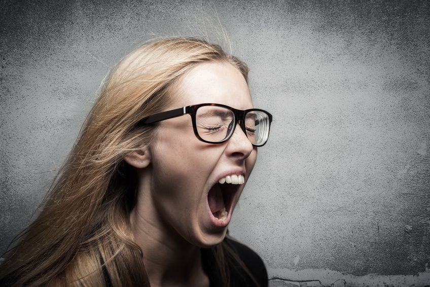 چاره عصبانیت خانم‌ها در خانه چیست؟