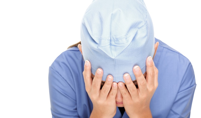 پزشکان در مواجهه با پرخاشگری همراهان بیمار چه کنند؟