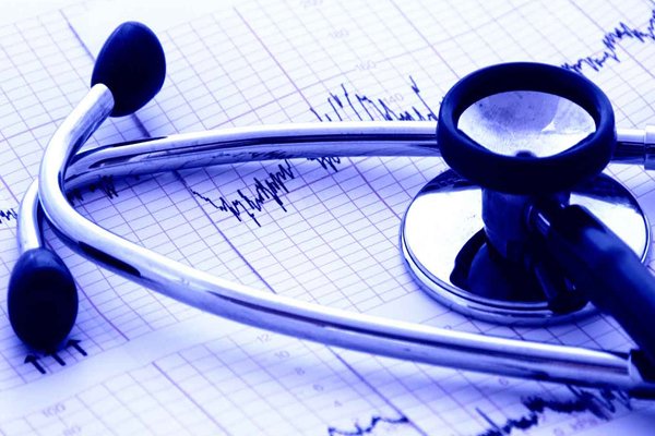  مشکلات خیرین سلامت تا اندازه توان دولت برطرف می‌شود