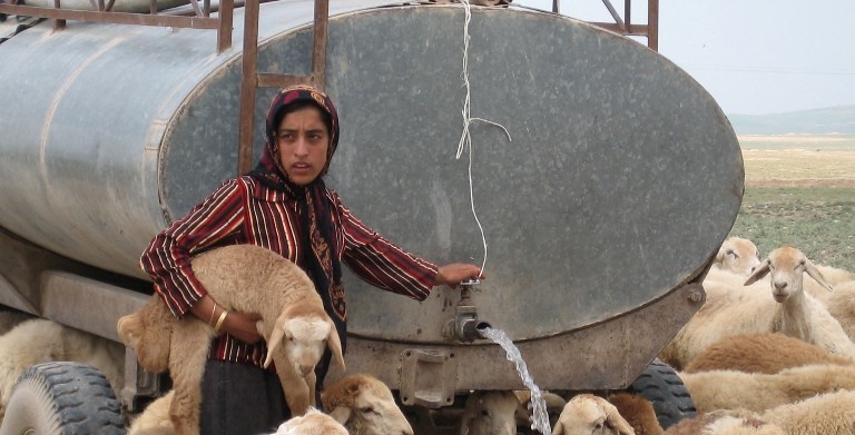  یک روز زندگی با زنان و دختران عشایر