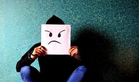  چگونه خشم خود را در خیابان کنترل کنیم؟