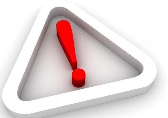 جراحی زیبایی، دختر جوان را کور کرد + تصاویر 