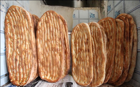 نان‌ خیلی برشته نخرید