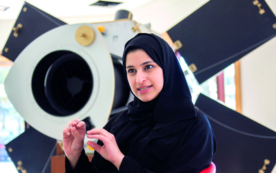 دختر جوان ایرانی  وزیر علوم پیشرفته در کابینه امارات+عکس
