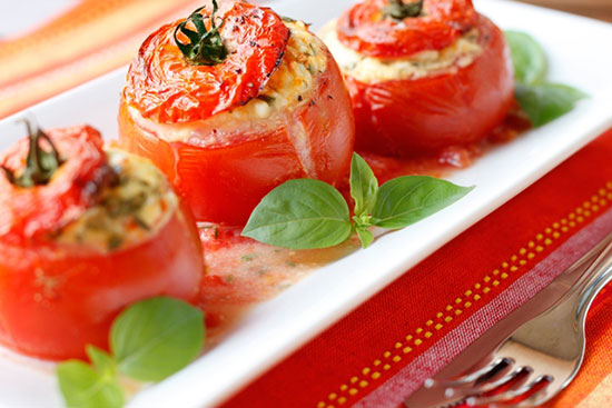  طرز تهیه دلمه گوجه فرنگی+عکس