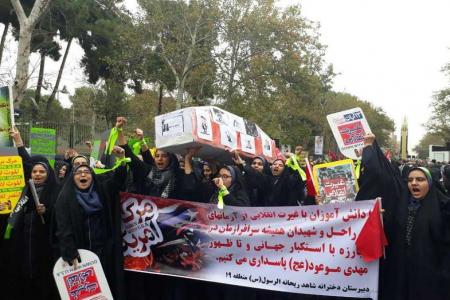 جنازه «ترامپ» تشییع شد! + تصاویر
