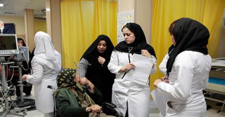 عقب‌ماندگی 10 ماهه در پرداخت کارانه دانشگاه‌های علوم پزشکی