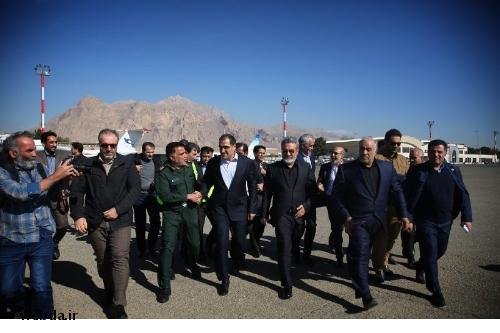  وزیربهداشت وارد کرمانشاه شد