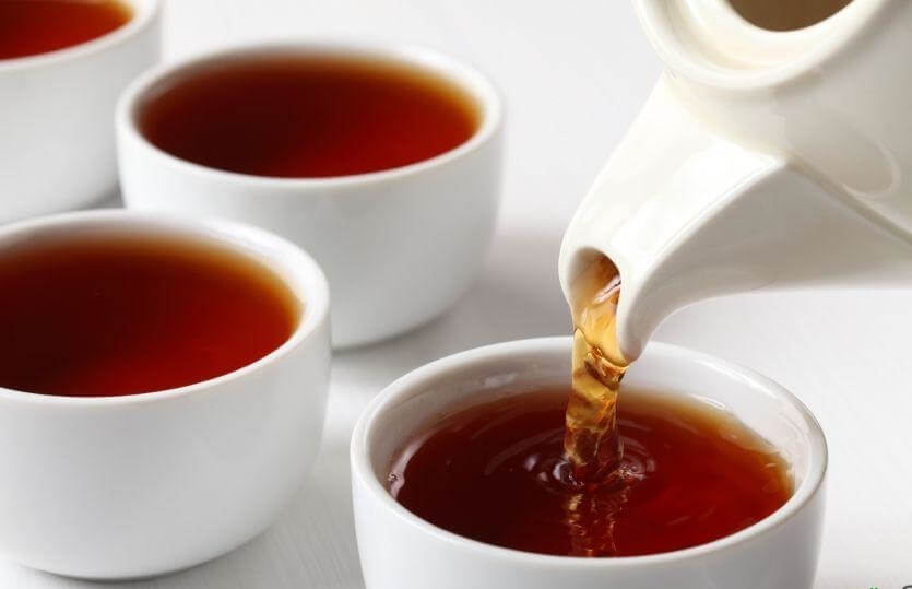 چرا مصرف چای داغ برای شما خطرناک است؟