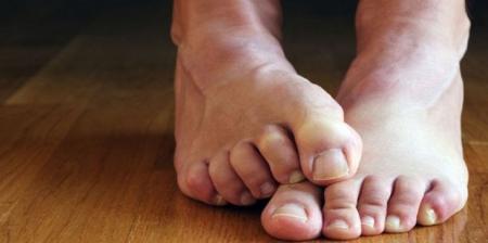 چگونه با پای بی‌قرار و ضعف‌کرده کنار بیاییم؟
