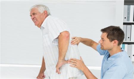 از پیری ستون فقرات چگونه پیشگیری کنیم؟