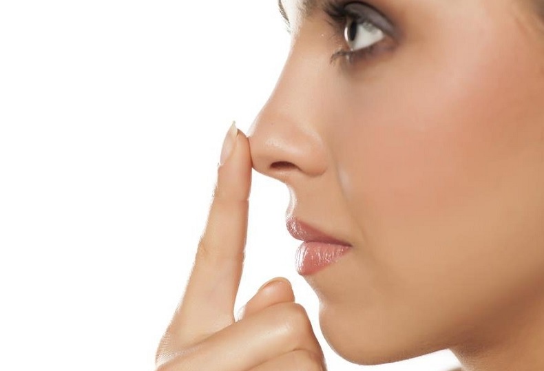 آیا جراحی بینی سه بعدی و لیزری واقعیت دارد؟
