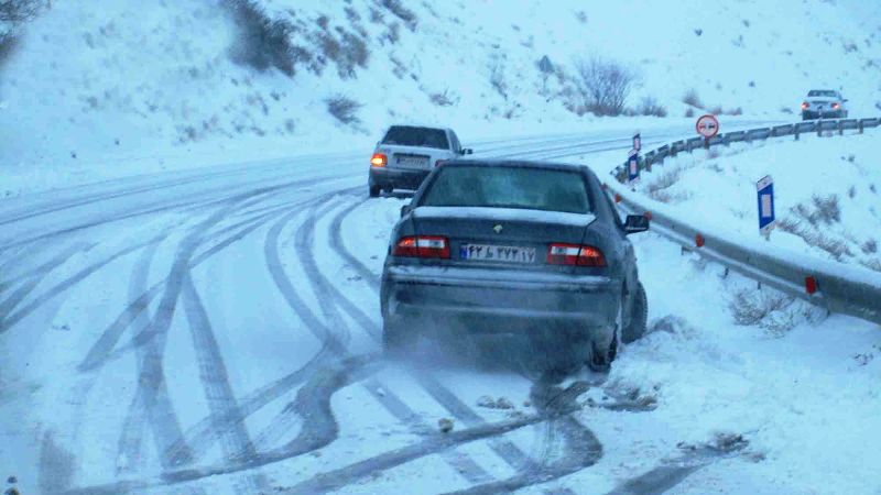در هوای برفی چگونه رانندگی کنیم؟ 