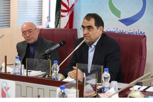 معتقدم وزیر بهداشت می تواند پزشک نباشد