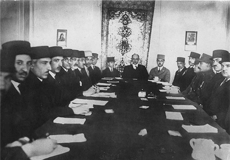 اولین اختلاس‌گر تاریخ ایران! + عکس