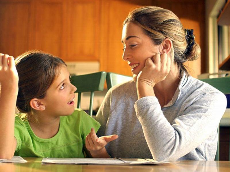 چه کنیم تا کودک حرفمان را گوش دهد؟
