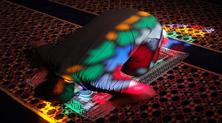 عملی که  برای رسیدن به هر مقامی کافی است