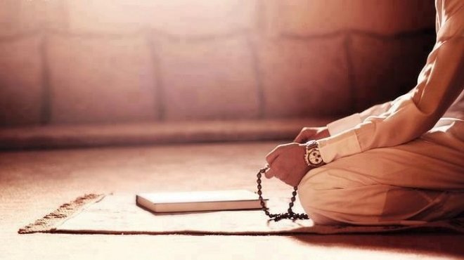  چه کسانی نباید نماز اول وقت بخوانند؟