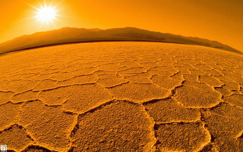 آیا مردگان در عالم برزخ از خانواده خود مطلعند؟