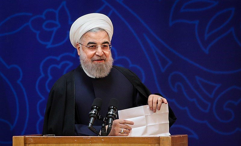 رئیس جمهور: حق زنان است که از تسهیلات بهداشتی و درمانی برخوردار باشند