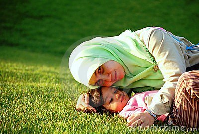  انگیزه معنوی اضافه‌تری که مادرها برای تربیت فرزند دارند!