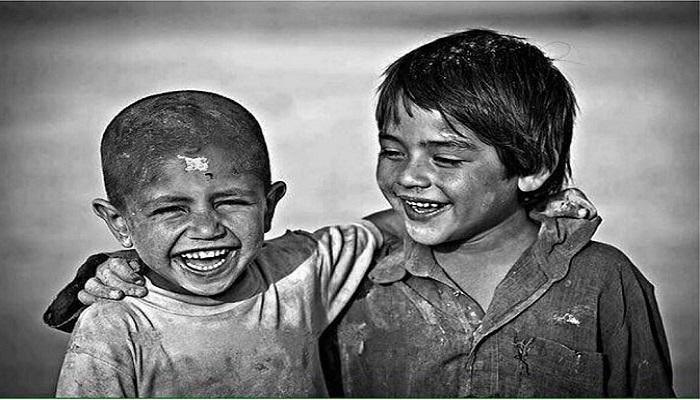  خداوند در روز قیامت از فقرا عذرخواهی می‌کند!