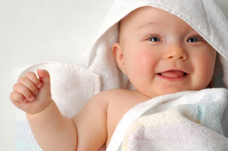 رنگ پوست نوزاد چه زمانی ثابت می شود؟