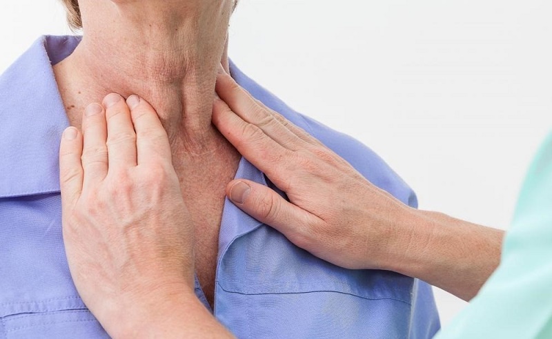  بیماری های تیروئیدی چه علائمی دارند؟ (بخش اول)
