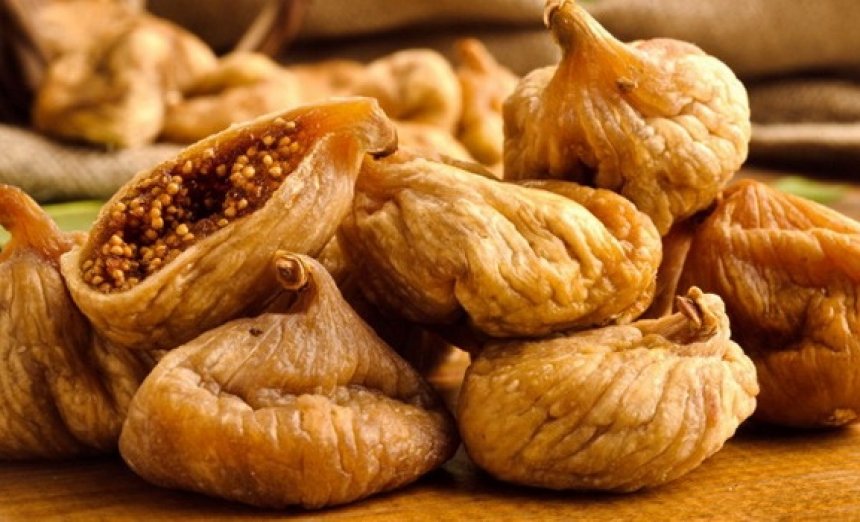 کمر درد مزمن را با ترکیب این دو خوراکی خوشمزه درمان کنید 