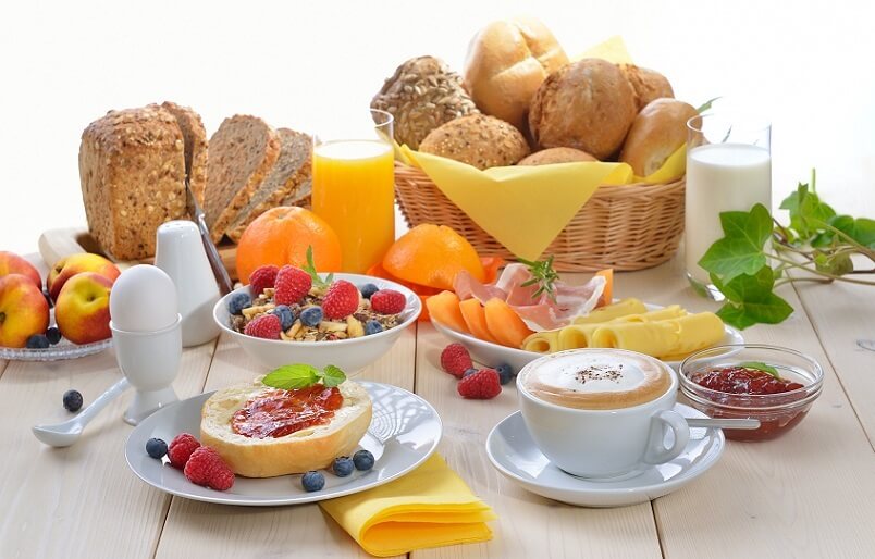 مصرف کدام غذاها در وعده صبحانه، شما را لاغر می کند؟
