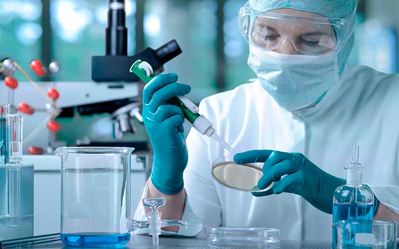 سیاست وزارت بهداشت حمایت از نظام دارویی ژنریک است