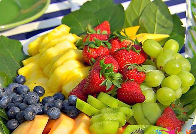 چگونه با تغذیه مناسب از بروز سرطان پیشگیری کنیم