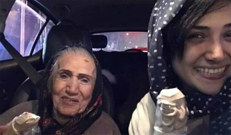 خوشگذرانی آخر هفته ای باران کوثری با مادربزرگش! + عکس