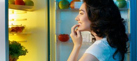 برای لاغر شدن باید از خوردن هله‌هوله در طول روز پرهیز کنید