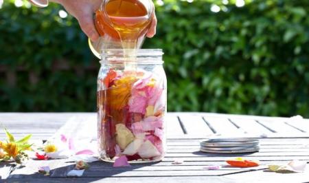 معجزه ای به نام گل‌قند؛ خواص + طرز تهیه