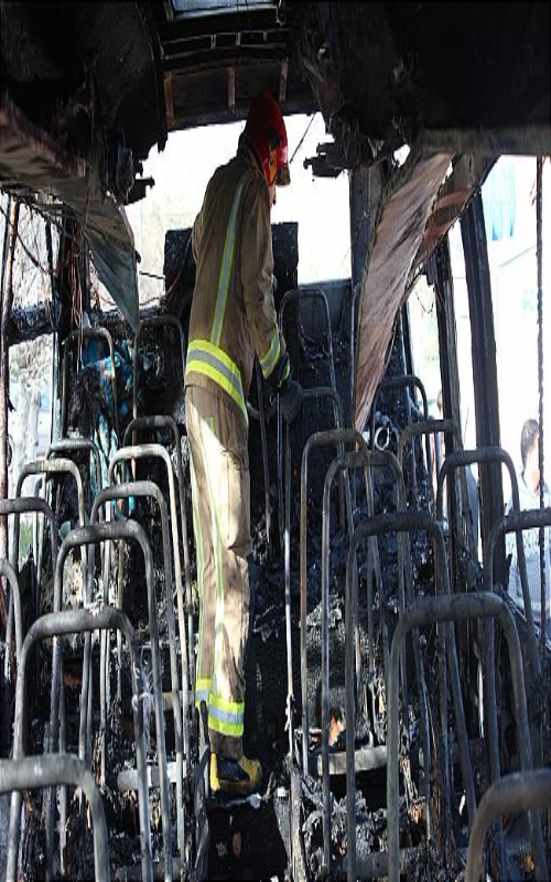آتش گرفتن ناگهانی یک اتوبوس