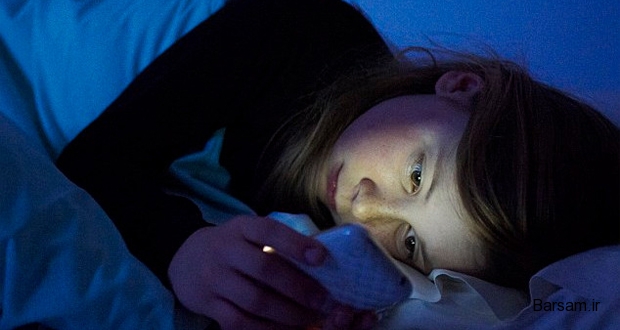 چرا قبل از خواب نباید از تلفن همراه استفاده کنیم؟