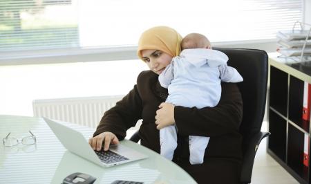 بهترین غذای نوزاد مادران شاغل