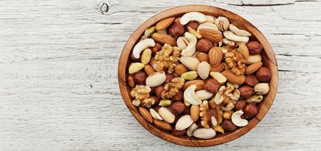 ۸ ماده غذایی مناسب برای مبتلایان به سرطان