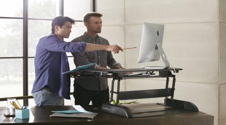 مضرات نشستن طولانی مدت در محل کار را با این روش جبران کنید 